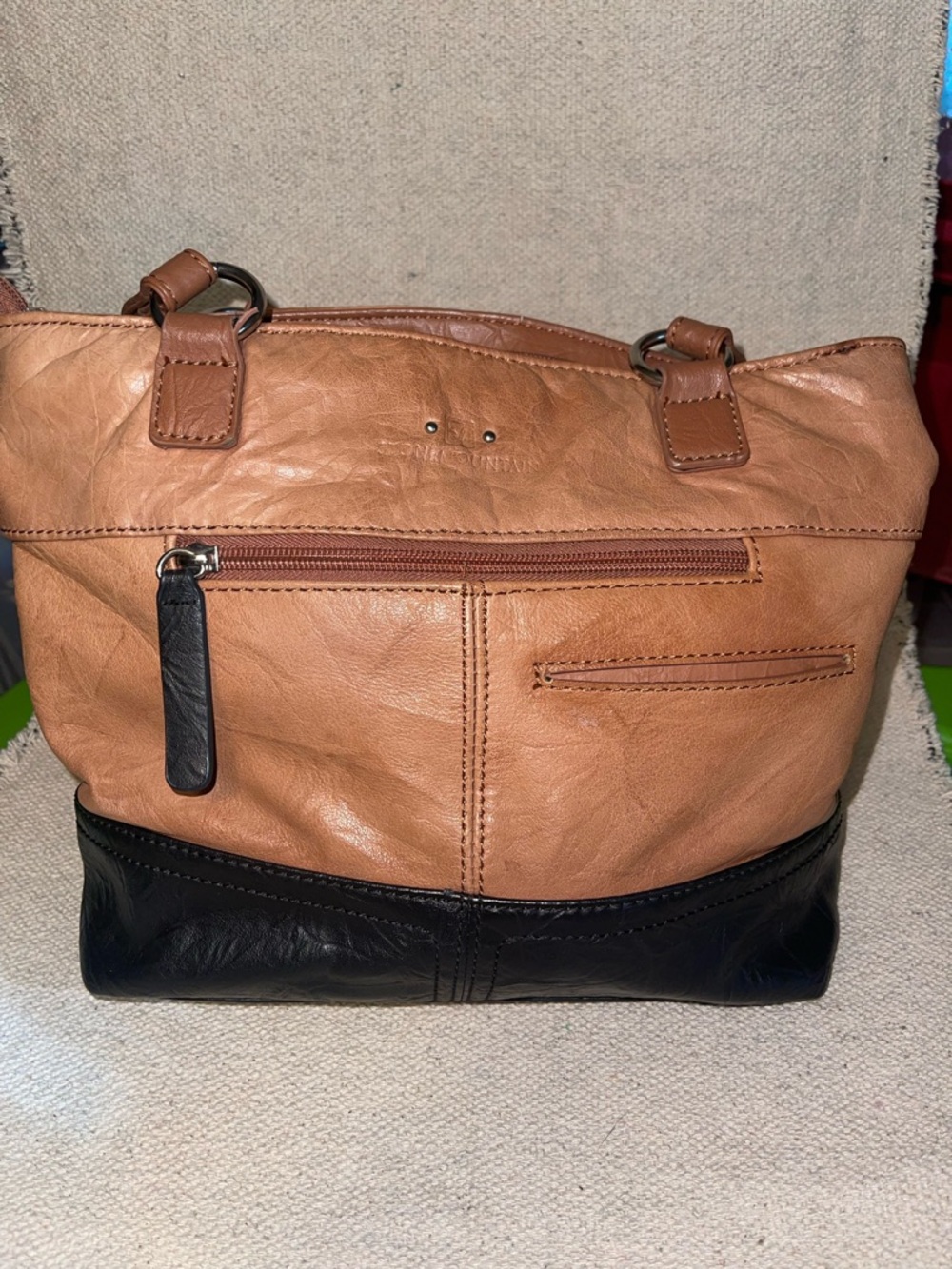 Stone Mountain Leather Shoulder bag - brown - Soft! - gently used! - Picture 7 of 12